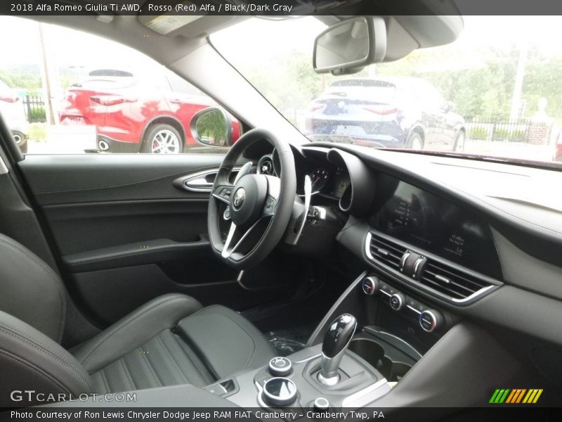 Rosso (Red) Alfa / Black/Dark Gray 2018 Alfa Romeo Giulia Ti AWD