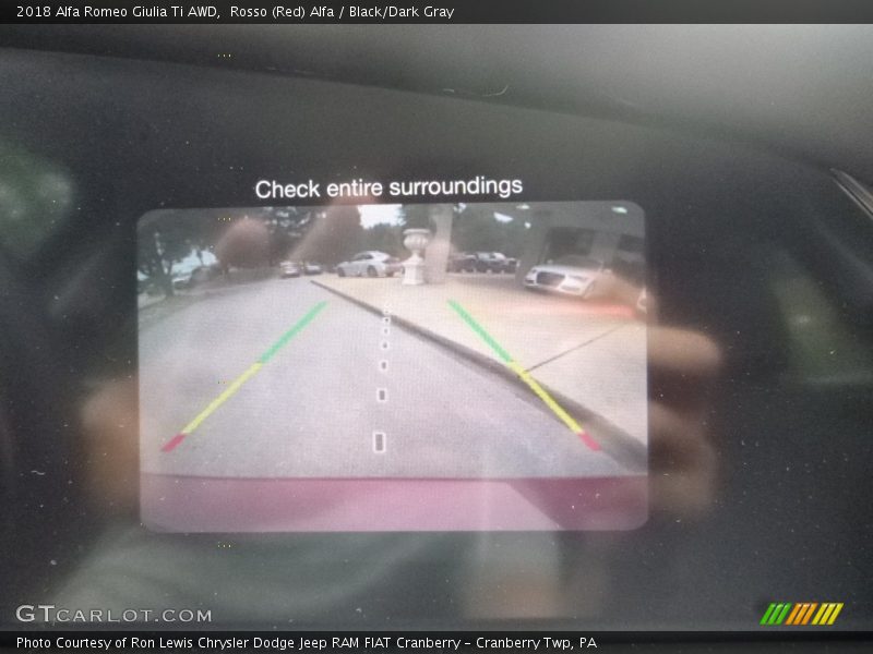 Rosso (Red) Alfa / Black/Dark Gray 2018 Alfa Romeo Giulia Ti AWD