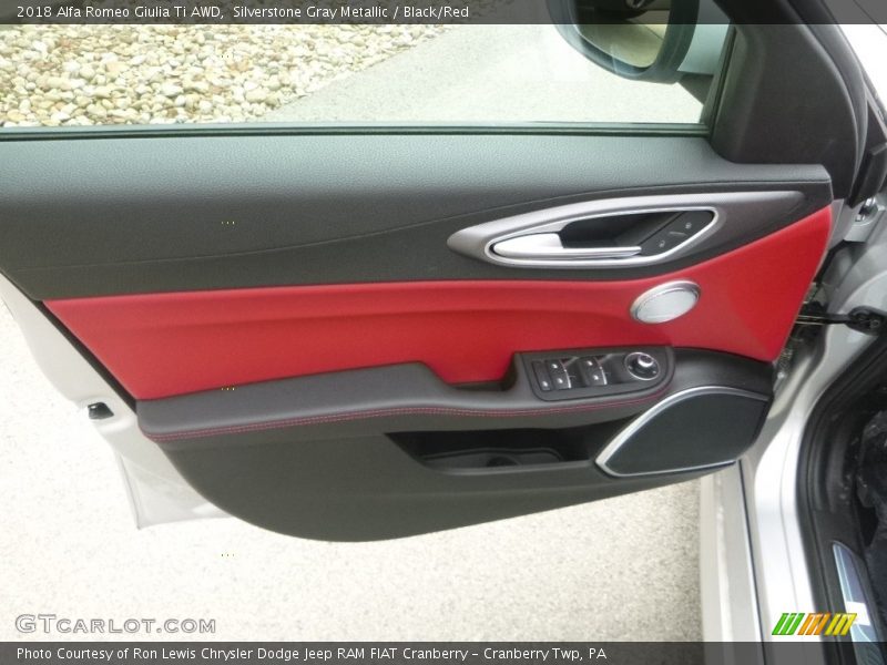 Silverstone Gray Metallic / Black/Red 2018 Alfa Romeo Giulia Ti AWD