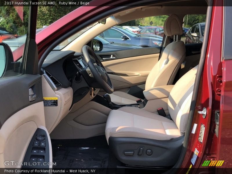 Ruby Wine / Beige 2017 Hyundai Tucson SE AWD