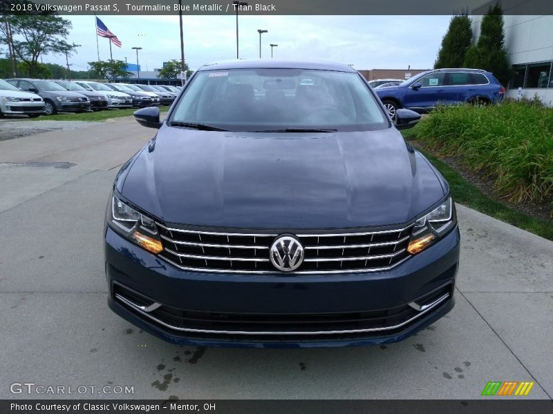 Tourmaline Blue Metallic / Titan Black 2018 Volkswagen Passat S