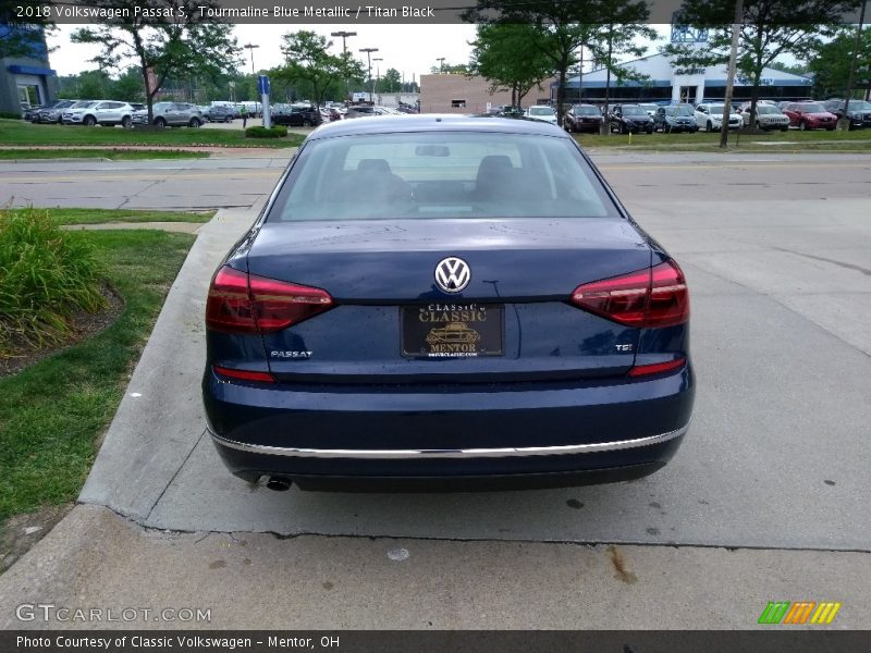 Tourmaline Blue Metallic / Titan Black 2018 Volkswagen Passat S