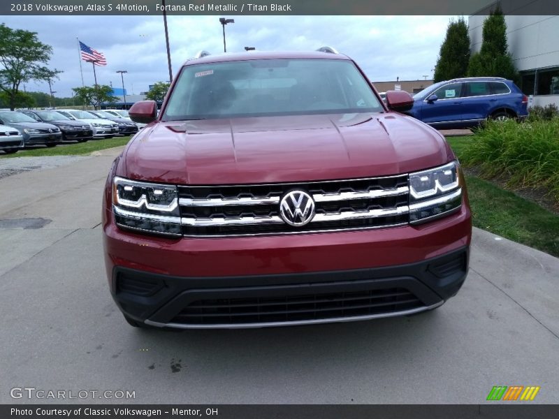 Fortana Red Metallic / Titan Black 2018 Volkswagen Atlas S 4Motion