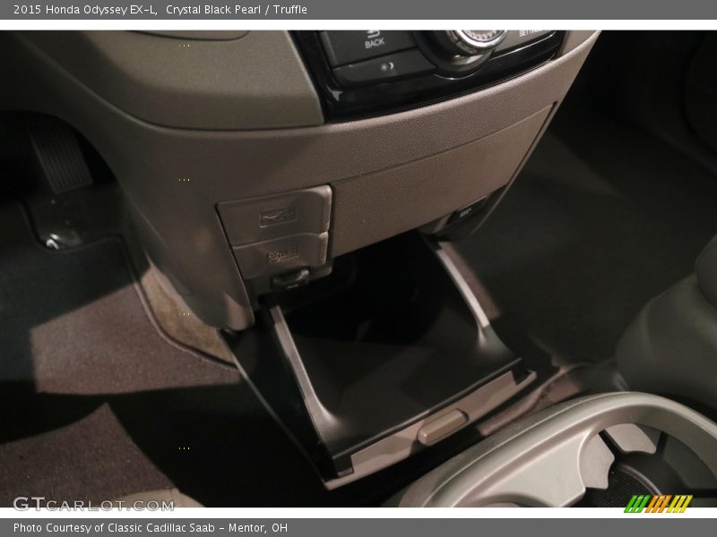 Crystal Black Pearl / Truffle 2015 Honda Odyssey EX-L