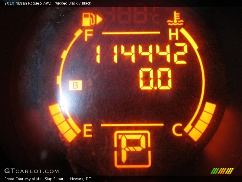 Wicked Black / Black 2010 Nissan Rogue S AWD