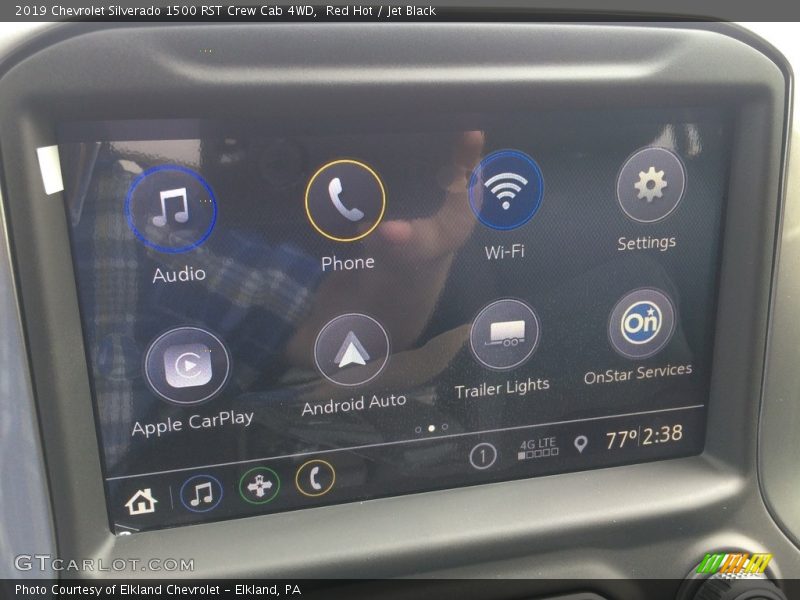 Controls of 2019 Silverado 1500 RST Crew Cab 4WD