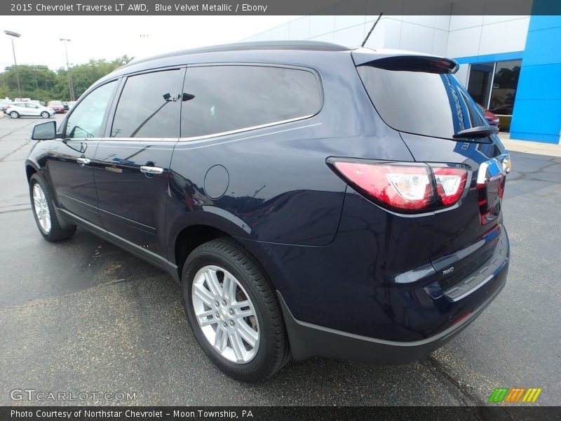 Blue Velvet Metallic / Ebony 2015 Chevrolet Traverse LT AWD