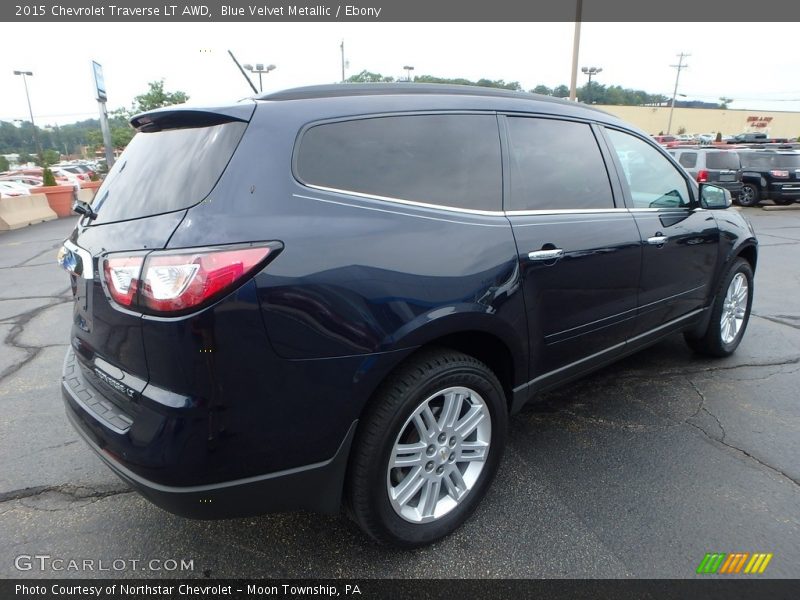 Blue Velvet Metallic / Ebony 2015 Chevrolet Traverse LT AWD