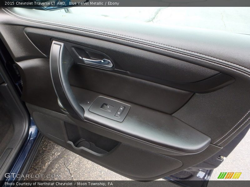 Blue Velvet Metallic / Ebony 2015 Chevrolet Traverse LT AWD