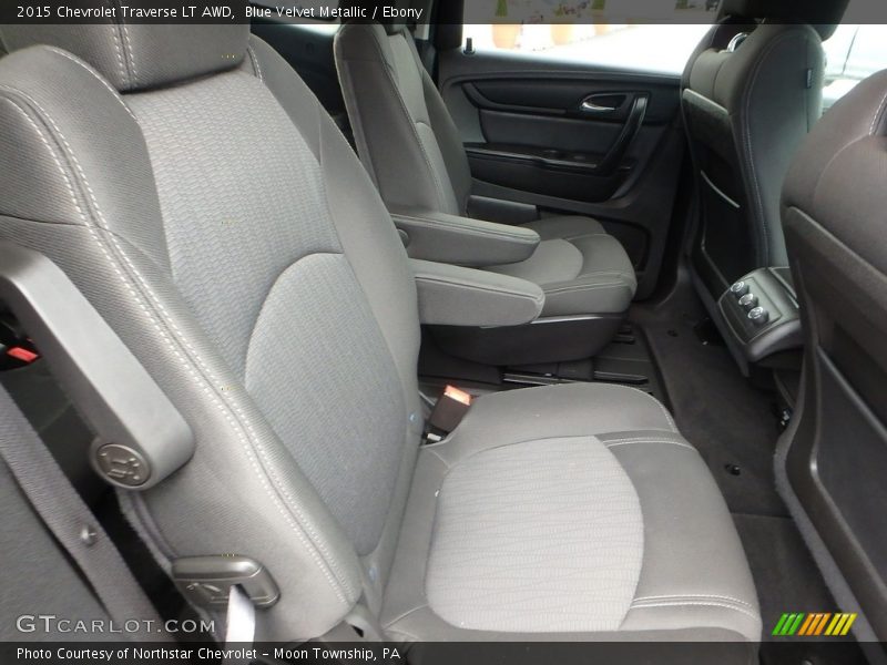 Blue Velvet Metallic / Ebony 2015 Chevrolet Traverse LT AWD
