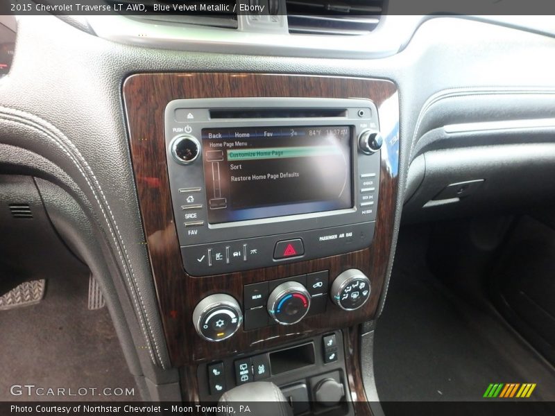 Blue Velvet Metallic / Ebony 2015 Chevrolet Traverse LT AWD