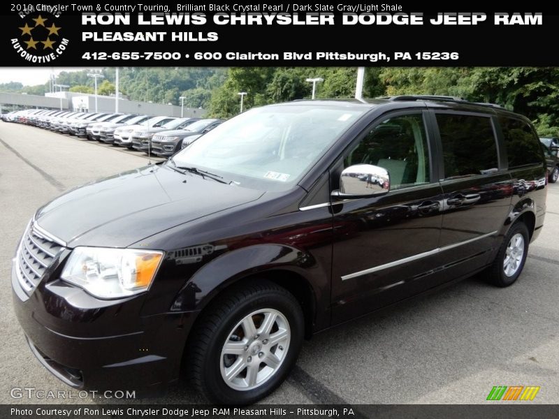 Brilliant Black Crystal Pearl / Dark Slate Gray/Light Shale 2010 Chrysler Town & Country Touring