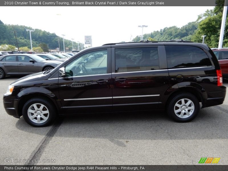 Brilliant Black Crystal Pearl / Dark Slate Gray/Light Shale 2010 Chrysler Town & Country Touring