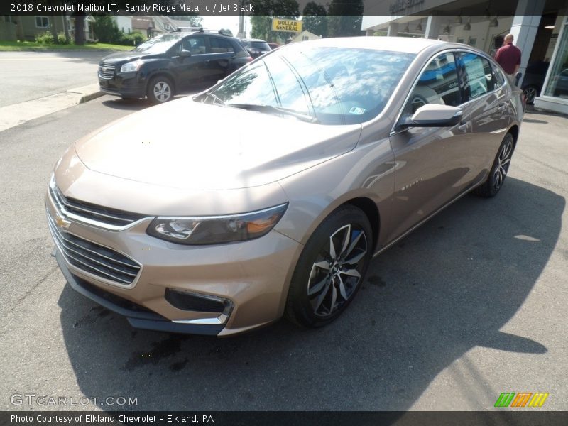 Sandy Ridge Metallic / Jet Black 2018 Chevrolet Malibu LT