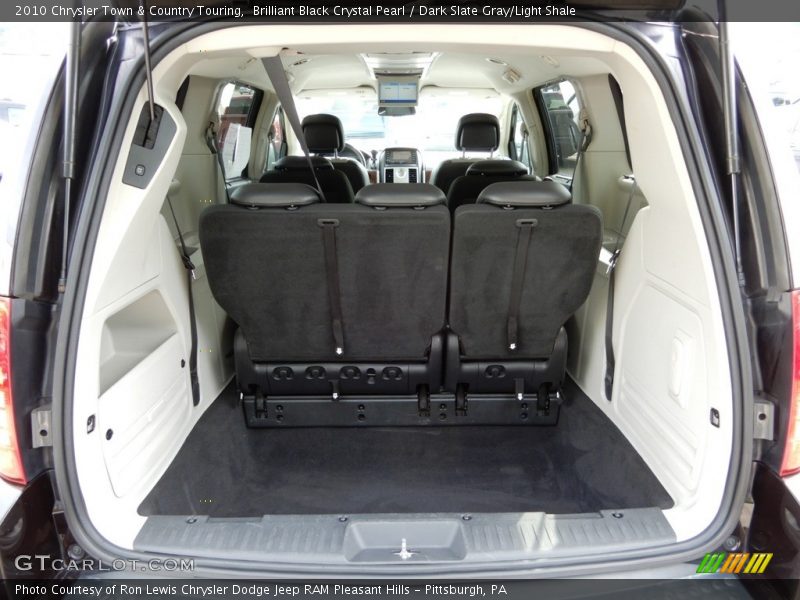 Brilliant Black Crystal Pearl / Dark Slate Gray/Light Shale 2010 Chrysler Town & Country Touring