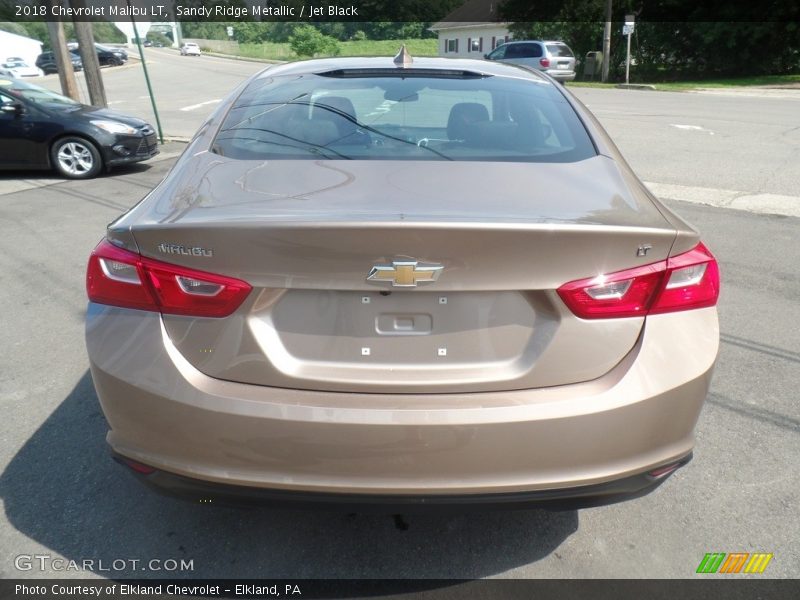 Sandy Ridge Metallic / Jet Black 2018 Chevrolet Malibu LT