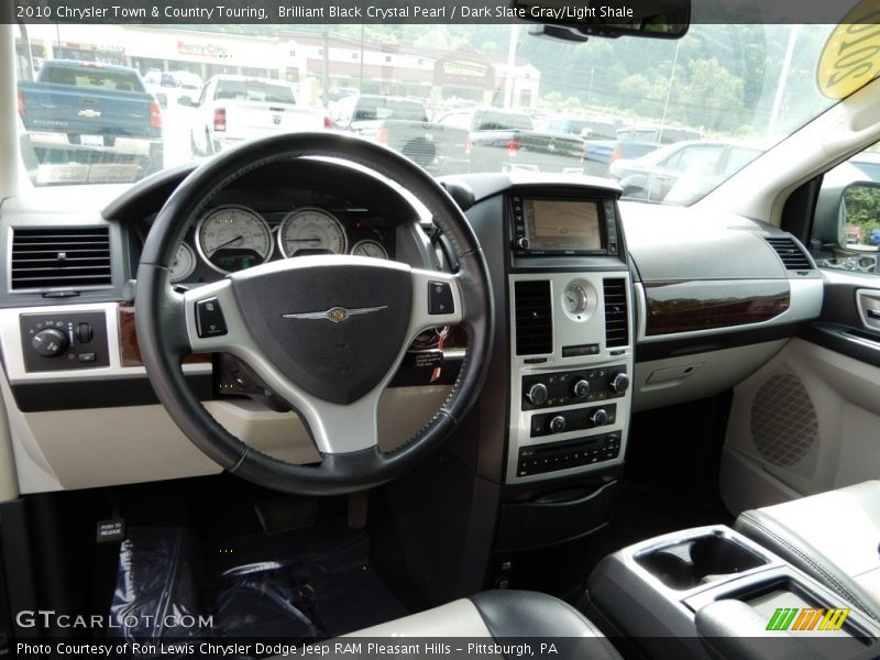 Brilliant Black Crystal Pearl / Dark Slate Gray/Light Shale 2010 Chrysler Town & Country Touring