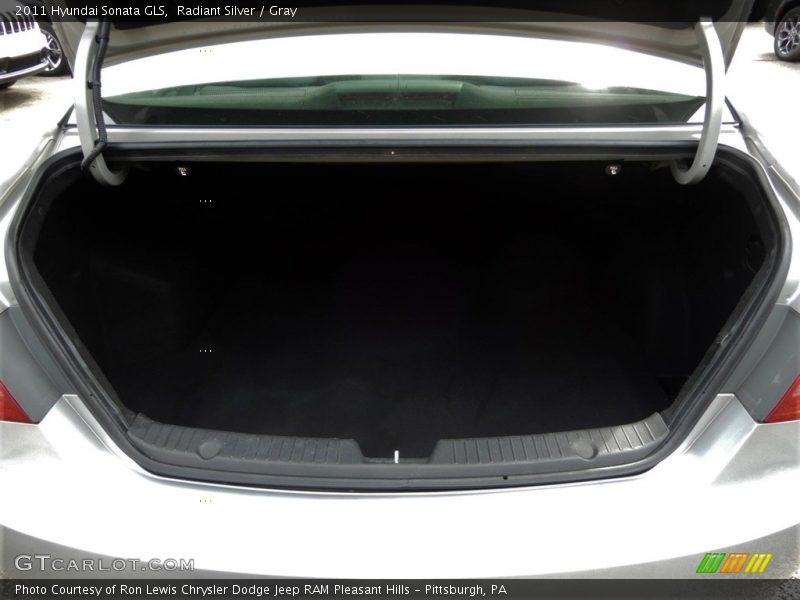 Radiant Silver / Gray 2011 Hyundai Sonata GLS