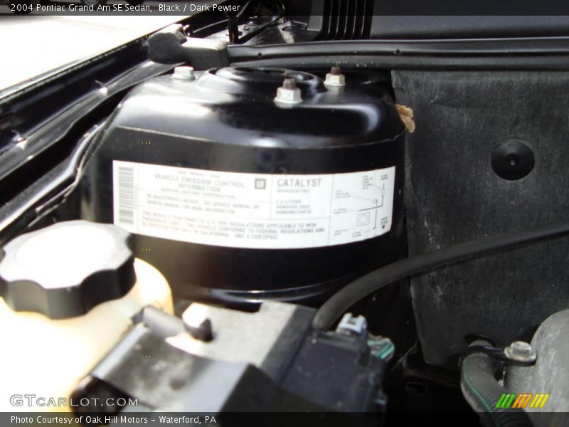 Black / Dark Pewter 2004 Pontiac Grand Am SE Sedan