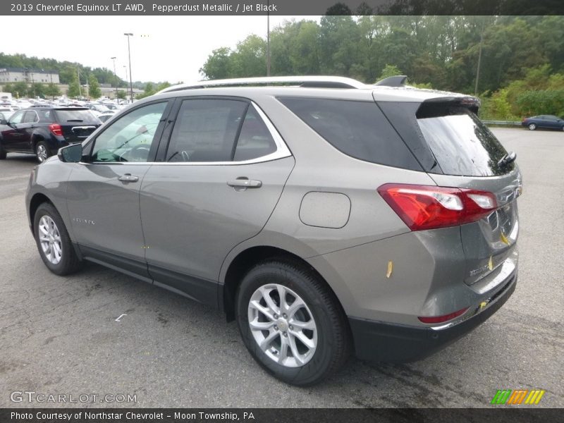 Pepperdust Metallic / Jet Black 2019 Chevrolet Equinox LT AWD