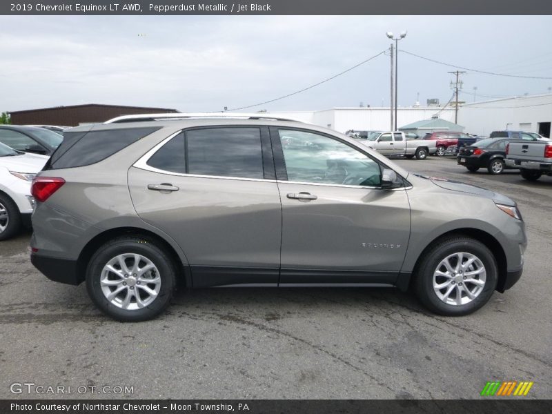 Pepperdust Metallic / Jet Black 2019 Chevrolet Equinox LT AWD