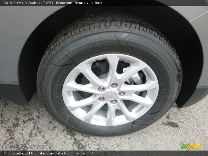 Pepperdust Metallic / Jet Black 2019 Chevrolet Equinox LT AWD