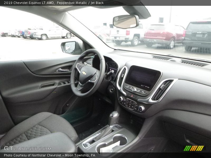 Pepperdust Metallic / Jet Black 2019 Chevrolet Equinox LT AWD
