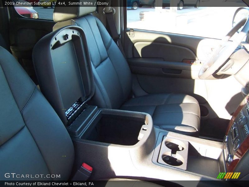 Summit White / Ebony 2009 Chevrolet Suburban LT 4x4
