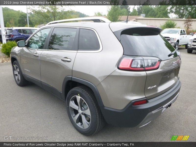 Light Brownstone Pearl / Black/Ski Grey 2019 Jeep Cherokee Limited 4x4