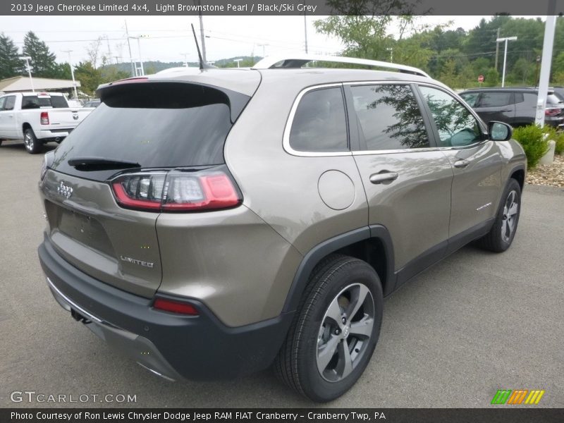 Light Brownstone Pearl / Black/Ski Grey 2019 Jeep Cherokee Limited 4x4
