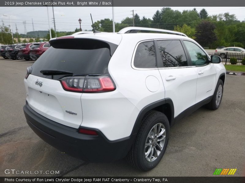Bright White / Black 2019 Jeep Cherokee Latitude Plus 4x4