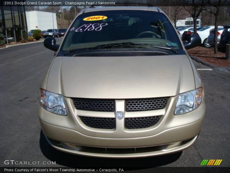 Champagne Pearl / Sandstone 2001 Dodge Grand Caravan Sport