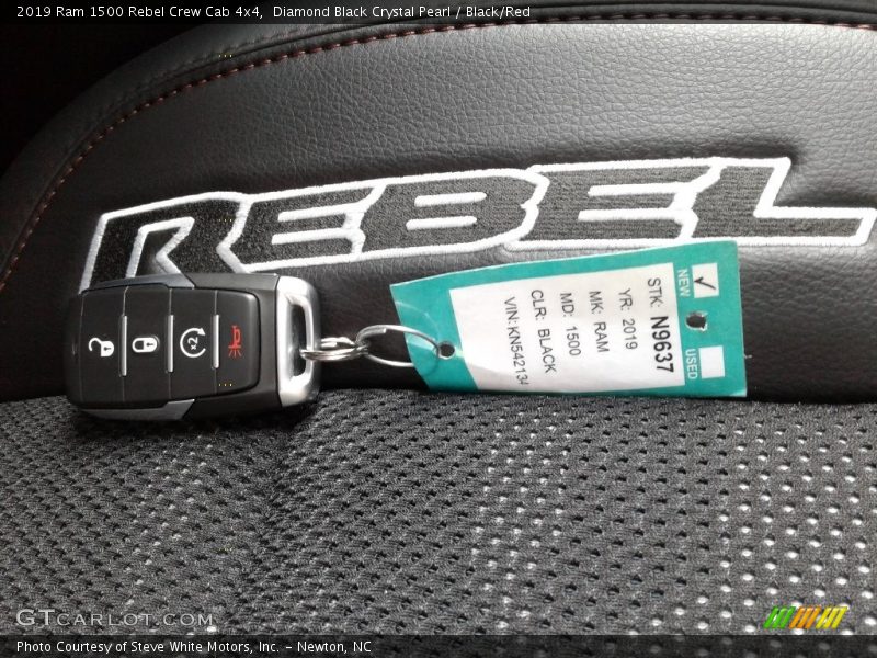 Keys of 2019 1500 Rebel Crew Cab 4x4
