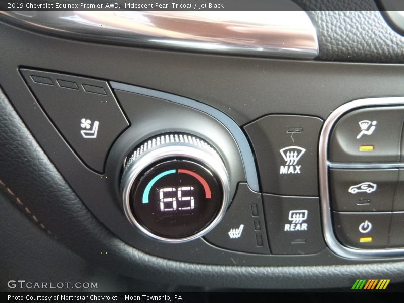 Controls of 2019 Equinox Premier AWD