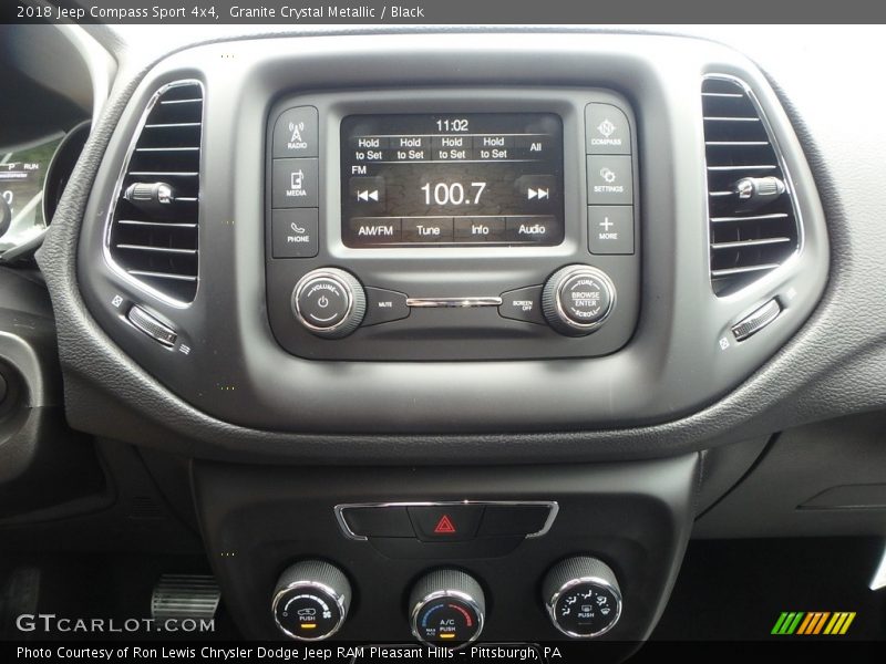 Granite Crystal Metallic / Black 2018 Jeep Compass Sport 4x4