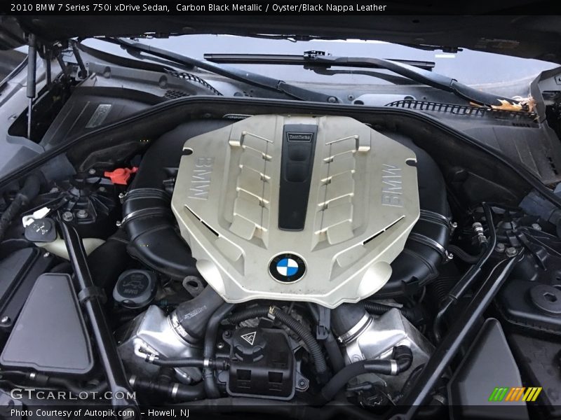 Carbon Black Metallic / Oyster/Black Nappa Leather 2010 BMW 7 Series 750i xDrive Sedan