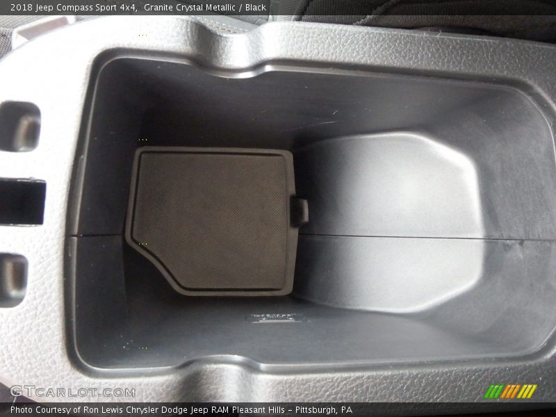 Granite Crystal Metallic / Black 2018 Jeep Compass Sport 4x4