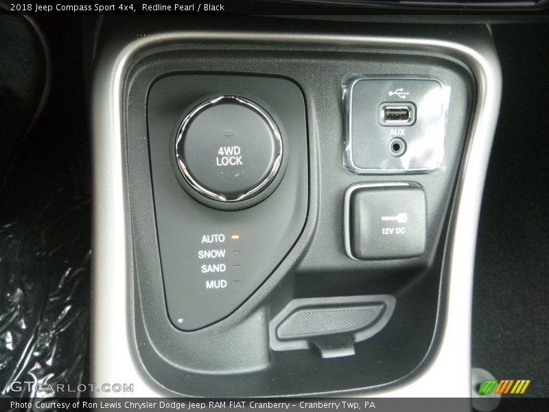 Redline Pearl / Black 2018 Jeep Compass Sport 4x4