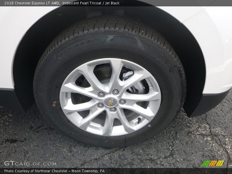 Iridescent Pearl Tricoat / Jet Black 2018 Chevrolet Equinox LT AWD