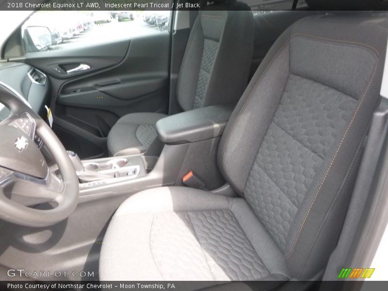 Iridescent Pearl Tricoat / Jet Black 2018 Chevrolet Equinox LT AWD