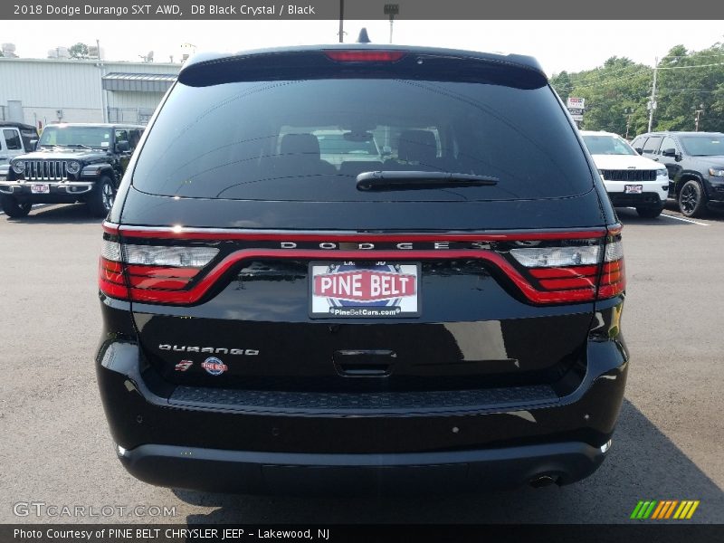 DB Black Crystal / Black 2018 Dodge Durango SXT AWD