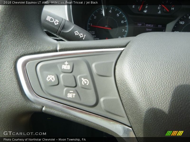 Iridescent Pearl Tricoat / Jet Black 2018 Chevrolet Equinox LT AWD