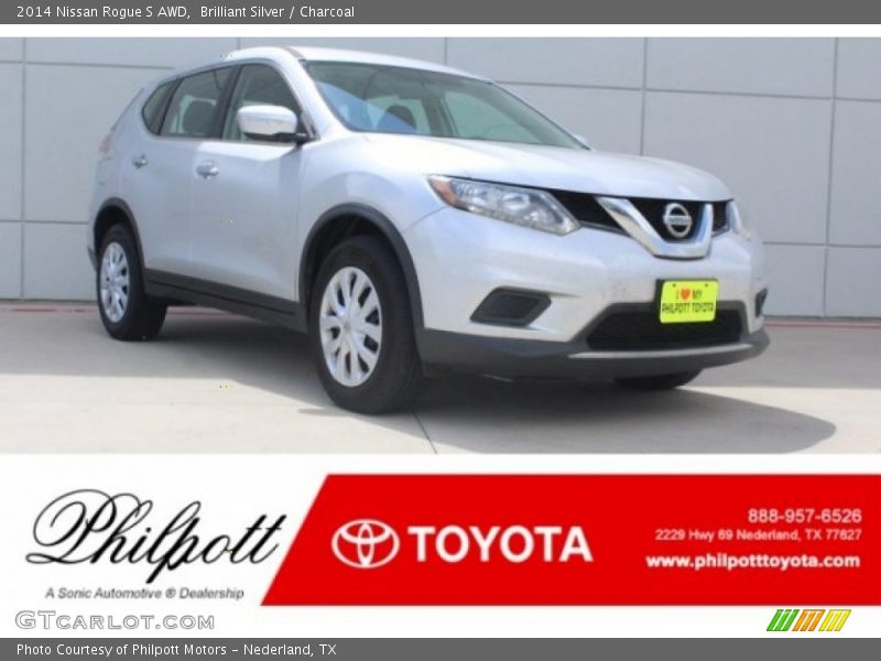 Brilliant Silver / Charcoal 2014 Nissan Rogue S AWD