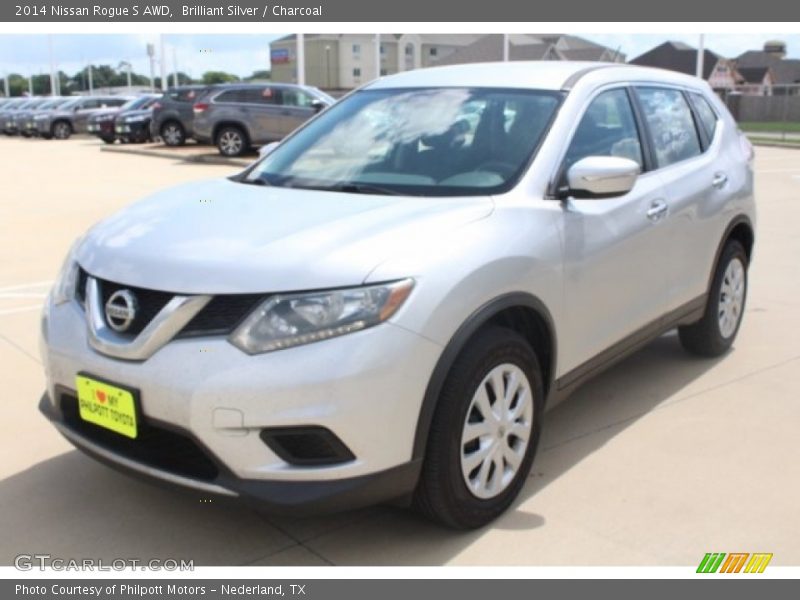 Brilliant Silver / Charcoal 2014 Nissan Rogue S AWD