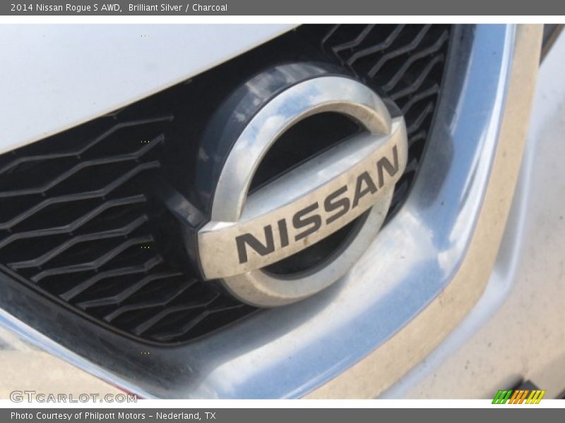 Brilliant Silver / Charcoal 2014 Nissan Rogue S AWD