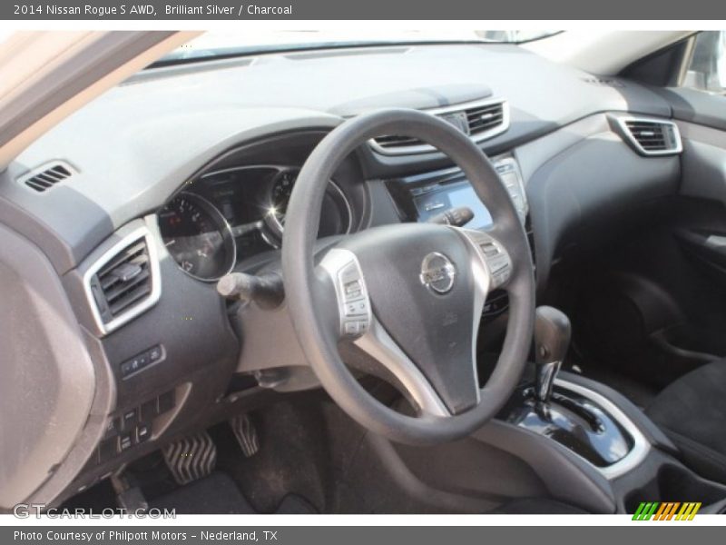 Brilliant Silver / Charcoal 2014 Nissan Rogue S AWD