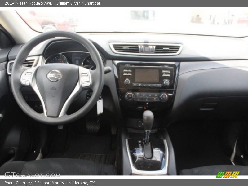 Brilliant Silver / Charcoal 2014 Nissan Rogue S AWD