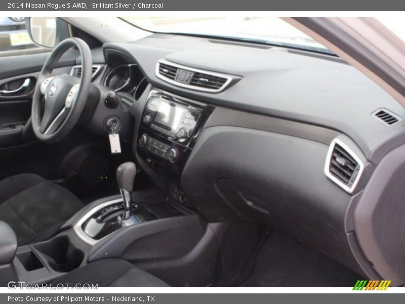 Brilliant Silver / Charcoal 2014 Nissan Rogue S AWD