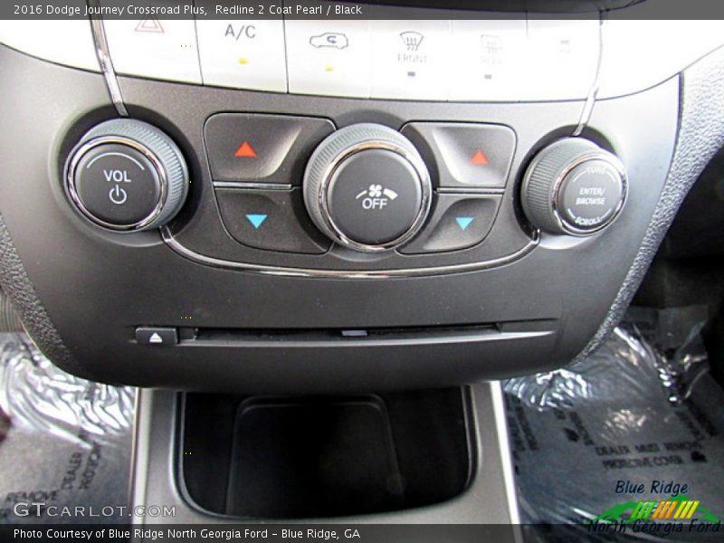 Redline 2 Coat Pearl / Black 2016 Dodge Journey Crossroad Plus