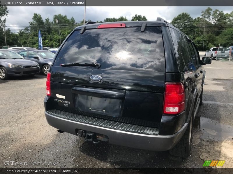 Black / Graphite 2004 Ford Explorer XLT 4x4